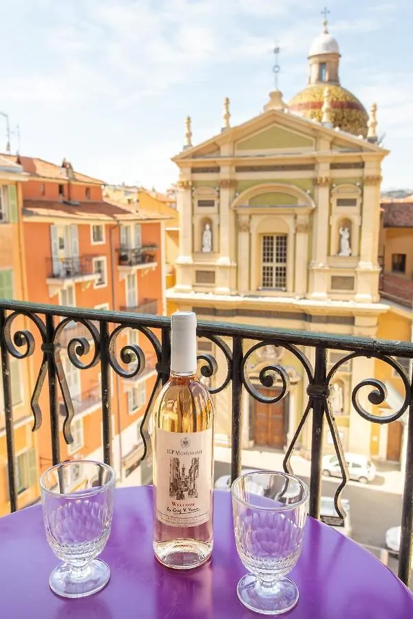 Ross 5- F2, Lumineux, Balcon, Loft, Clim, Vieux-Nice France
