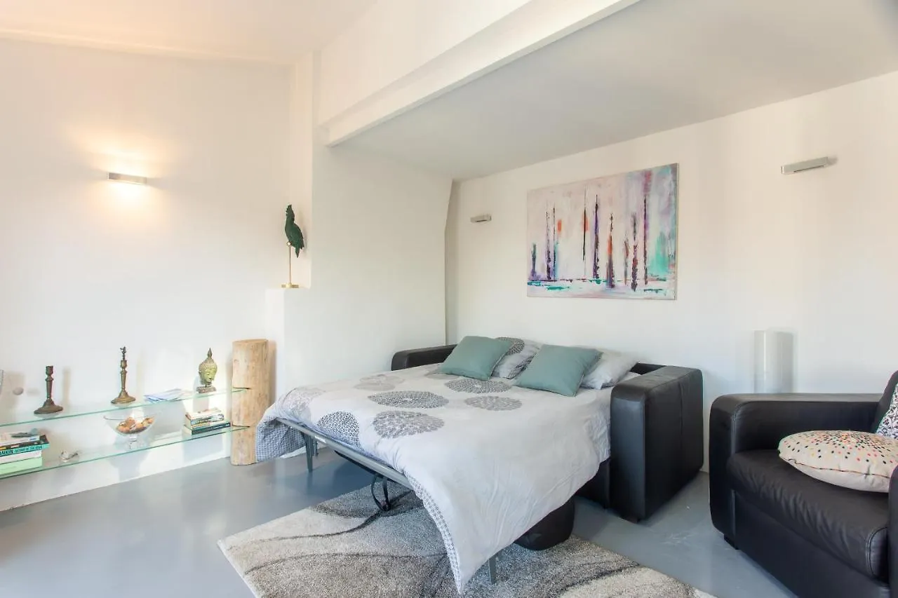 Ross 5- F2, Lumineux, Balcon, Loft, Clim, Vieux-Nizza Apartment