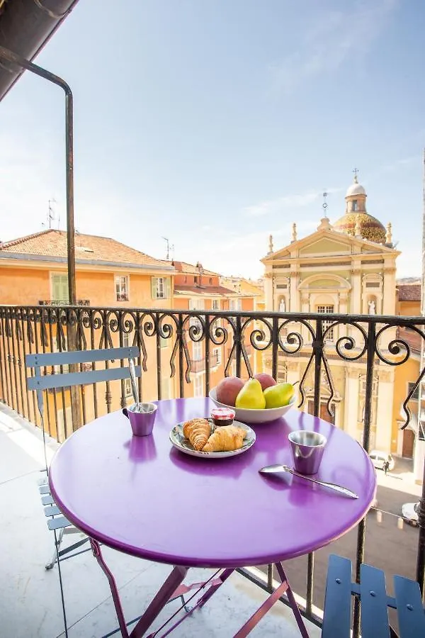 Ross 5- F2, Lumineux, Balcon, Loft, Clim, Vieux-Nizza Apartment Nizza