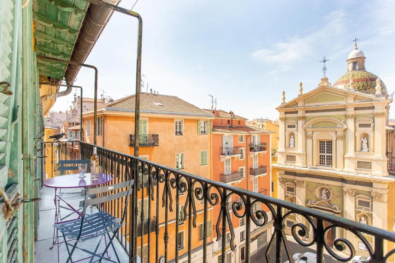 Ross 5- F2, Lumineux, Balcon, Loft, Clim, Vieux-Nizza